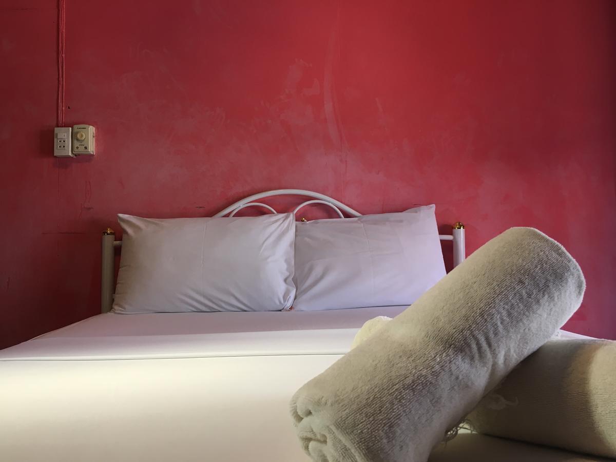 Victor Guesthouse Hua Hin Ngoại thất bức ảnh