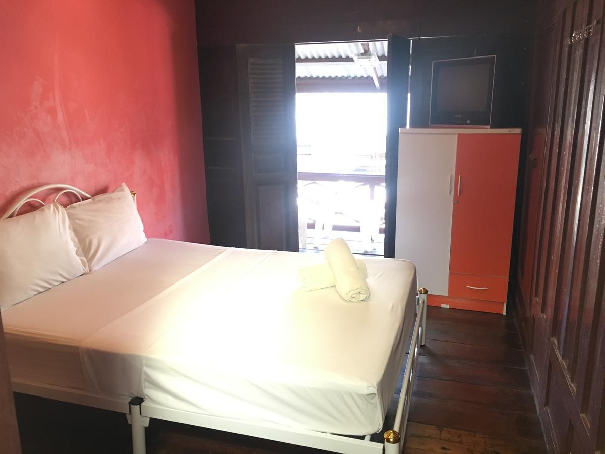Victor Guesthouse Hua Hin Ngoại thất bức ảnh