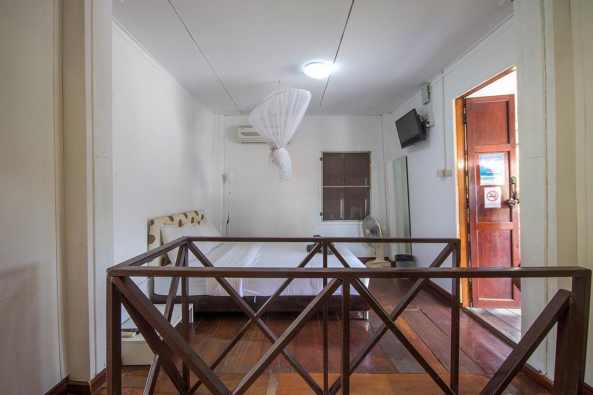 Victor Guesthouse Hua Hin Ngoại thất bức ảnh