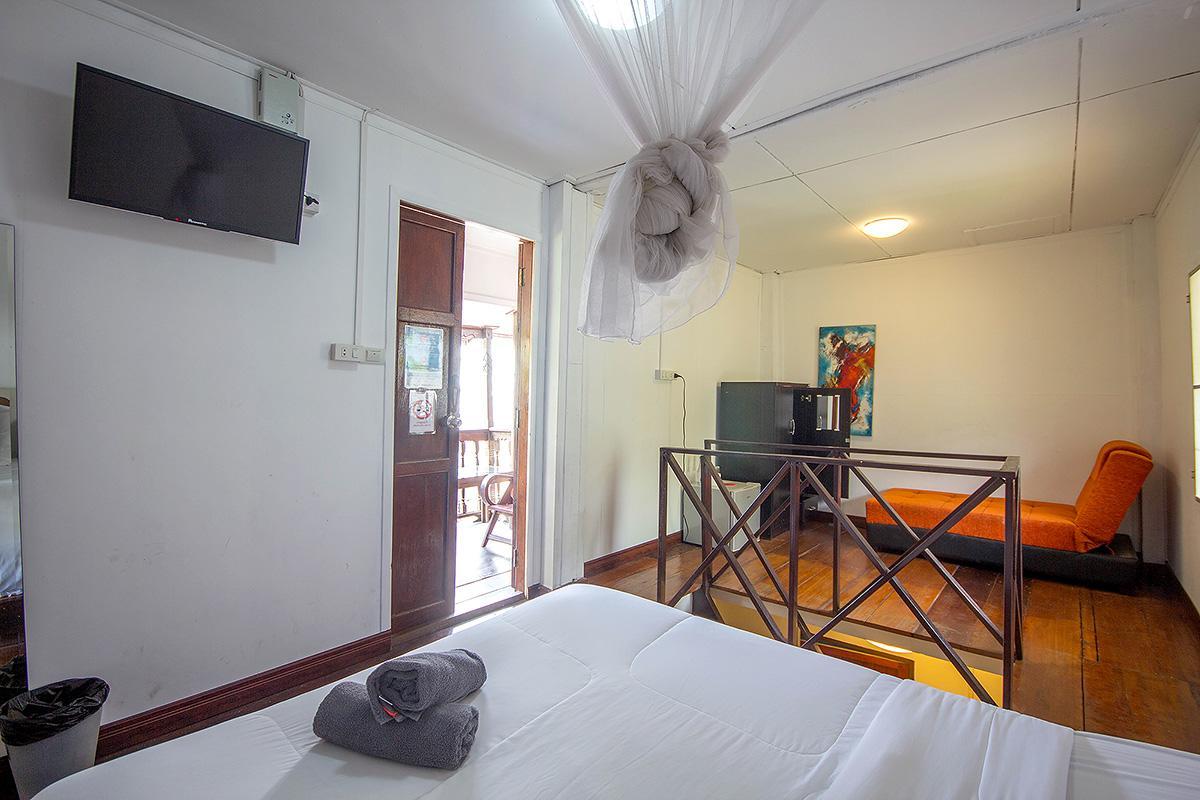 Victor Guesthouse Hua Hin Ngoại thất bức ảnh