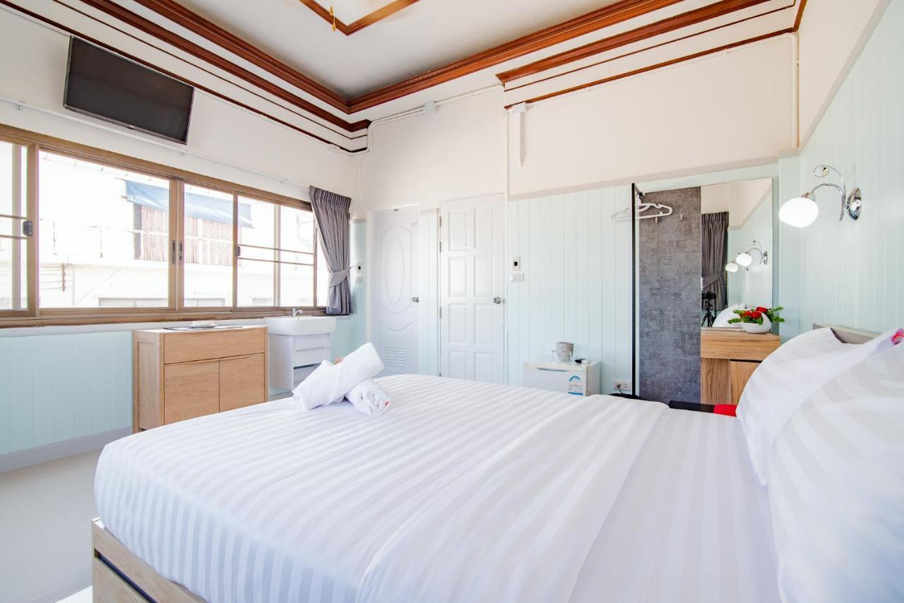 Victor Guesthouse Hua Hin Ngoại thất bức ảnh